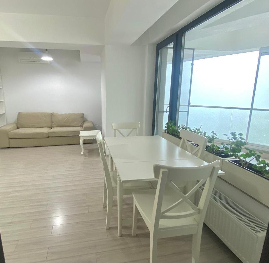 Lake House - Bucuresti ภายนอก รูปภาพ